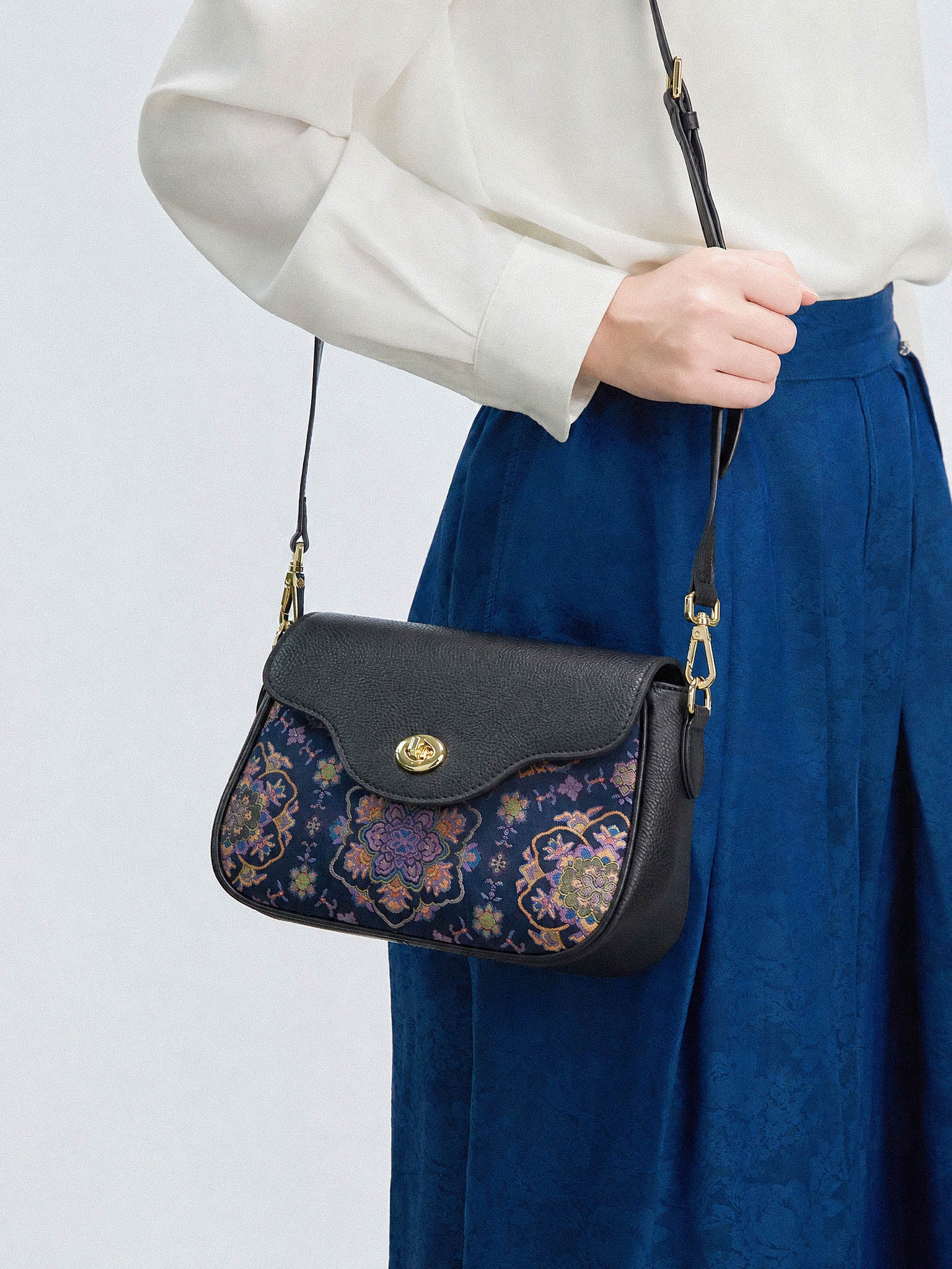 "Imperial Bloom" Song Brocade Structured Handbag | Artisanal Silk Lady Bag