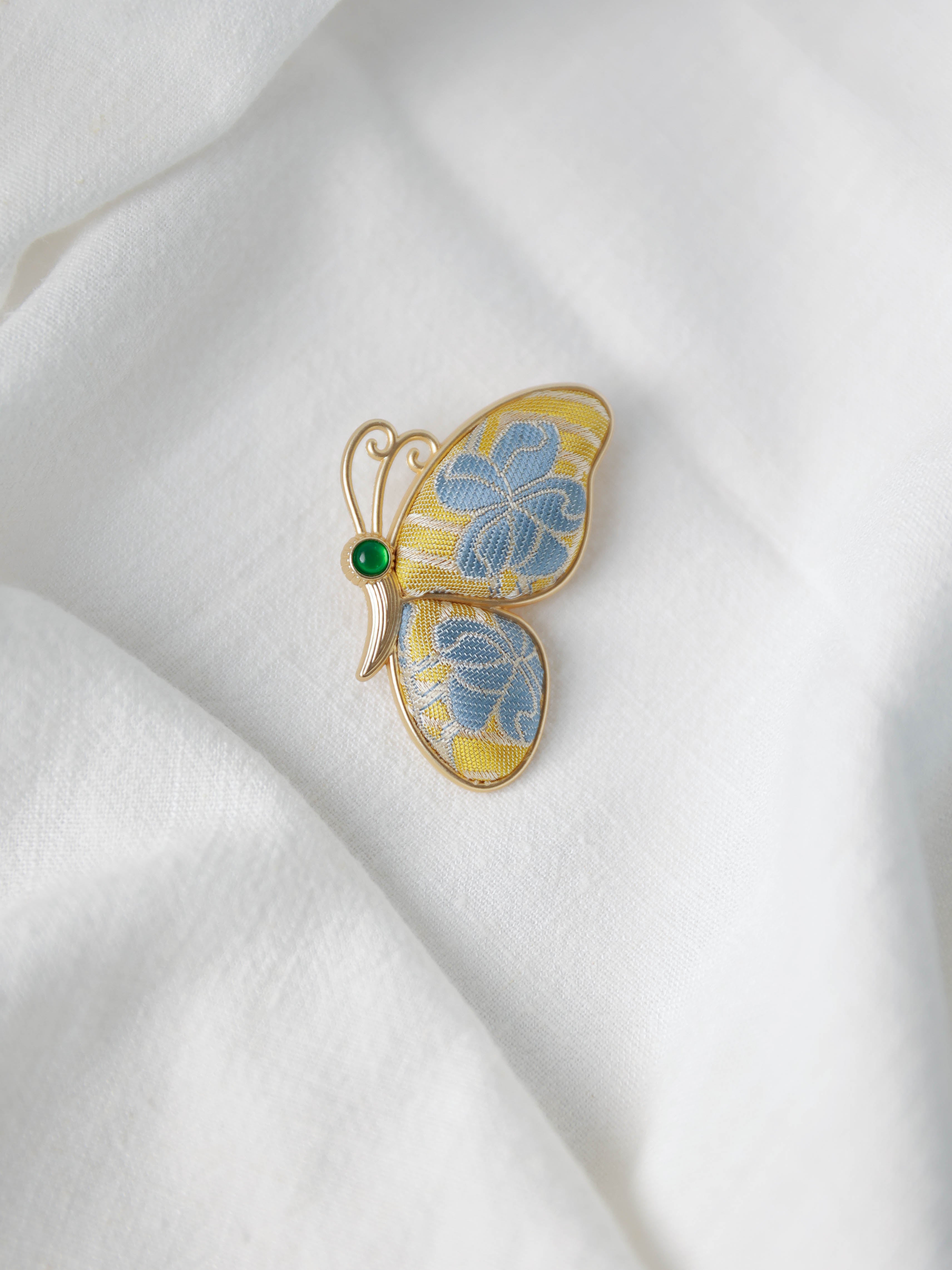 Song Brocade Butterfly Brooch: A Wearable Masterpiece in Silk & Gold